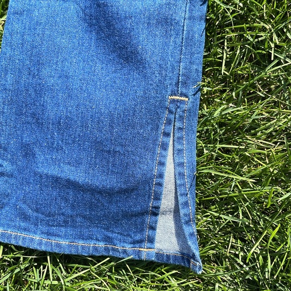 Alice and Olivia jeans, size 29 - Picture 4 of 5